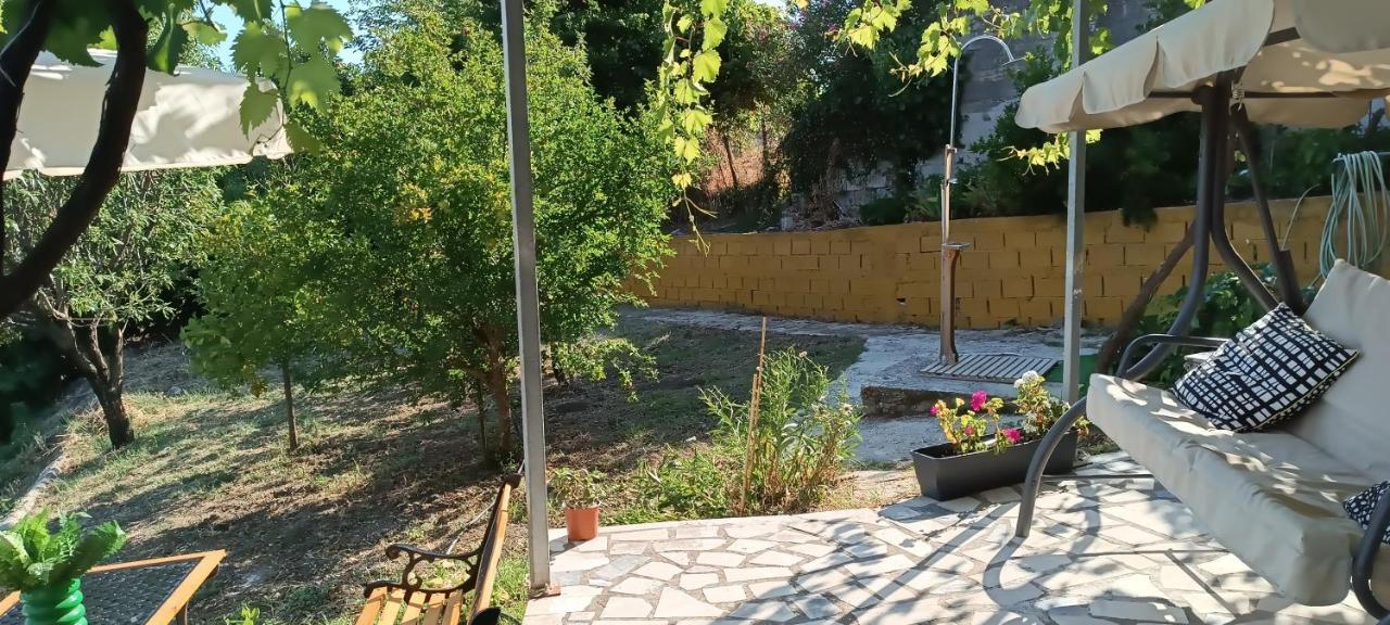 Willa House In Zaloggo Preweza Zewnętrze zdjęcie